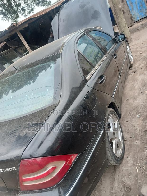 Mercedes-Benz C230 2013 Matt Black