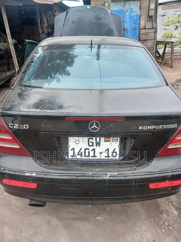 Mercedes-Benz C230 2013 Matt Black