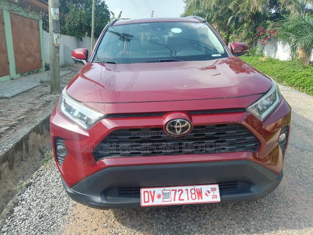 Toyota RAV4 2020 Burgundy