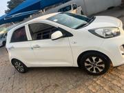 Kia Morning 2016 White for sale