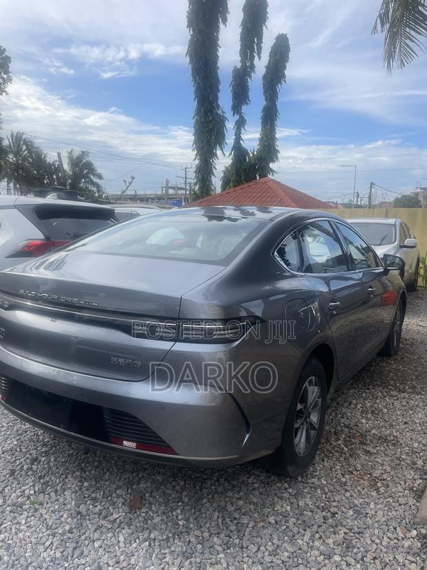 New BYD Destroyer 05 DM-i 1.5 Hybrid FWD 2025 White