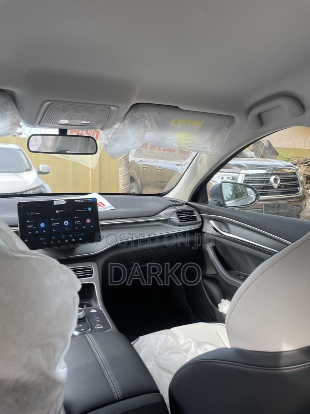 New BYD Destroyer 05 DM-i 1.5 Hybrid FWD 2025 White