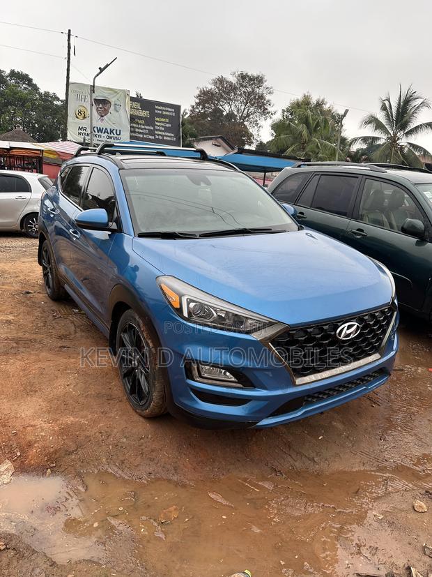 Hyundai Tucson Sport 2021 Blue