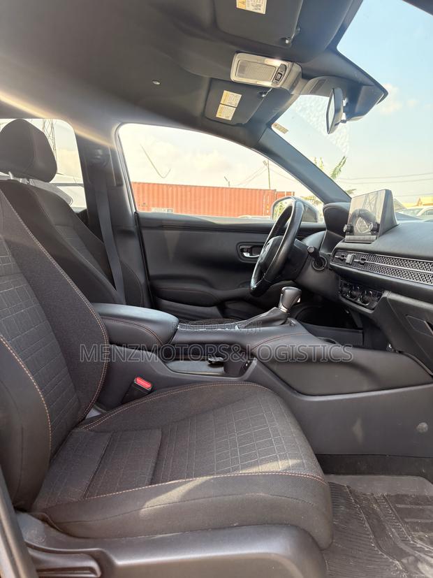 Honda HR-V Sport 2WD CVT 2024 Black
