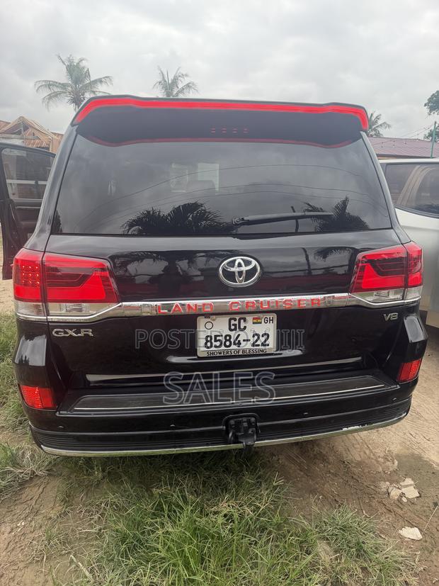 Toyota Land Cruiser 2011 Black
