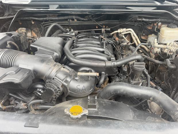 Toyota Land Cruiser 2011 Black
