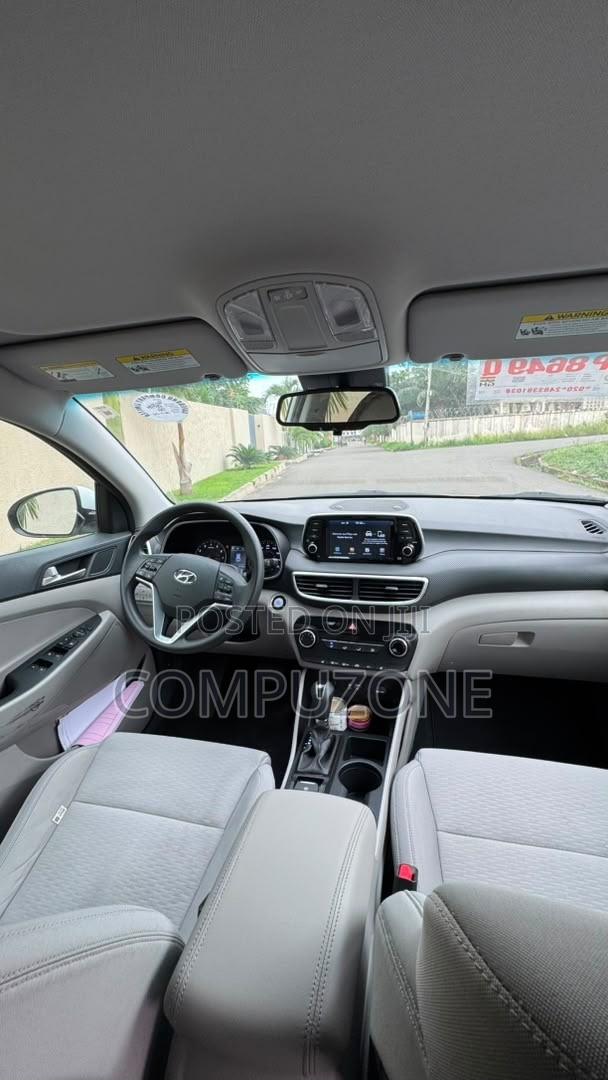 Hyundai Tucson Value AWD 2019 White