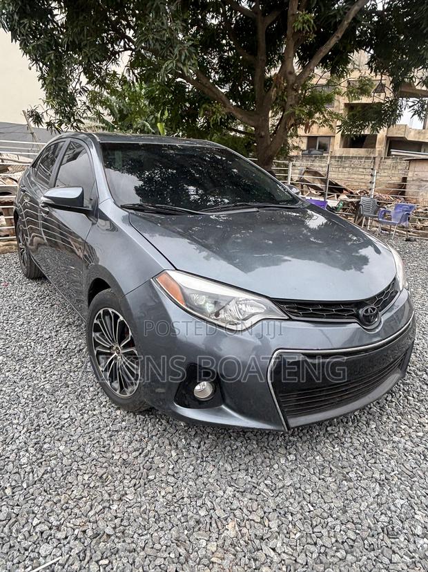 Toyota Corolla S 4dr Sedan (1.8L 4cyl CVT) 2016 Gray