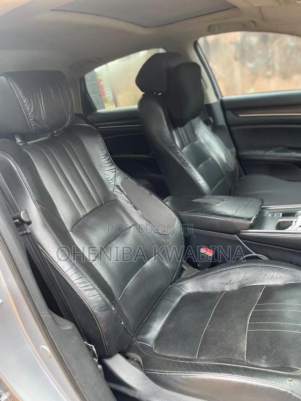 Honda Accord Touring 2018 Silver