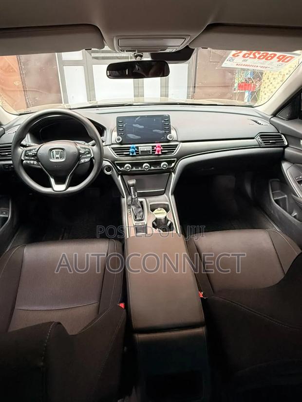 Honda Accord EX (1.5L 4cyl Turbo CVT) 2019 Black