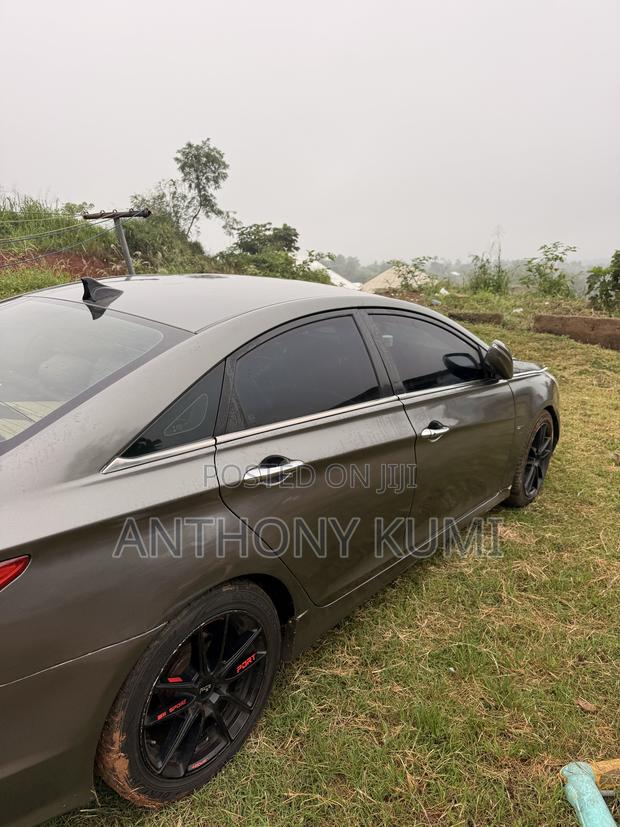 Hyundai Sonata Limited 4dr Sedan (2.0L 4cyl Turbo 6A) 2014 Gray