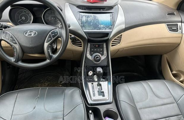 Hyundai Elantra 2013 Black