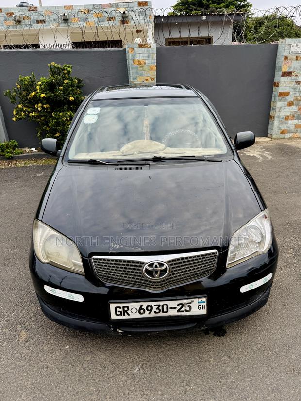 Toyota Yaris 2010 Black