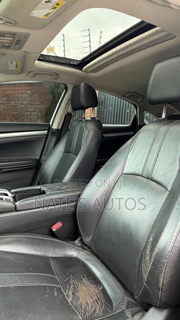 Honda Civic EX-L Sedan 2018 White