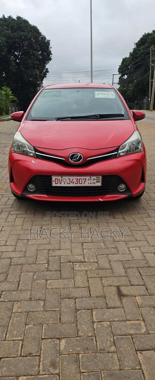 Toyota Vitz 1.5 FWD 5dr 2016 Red