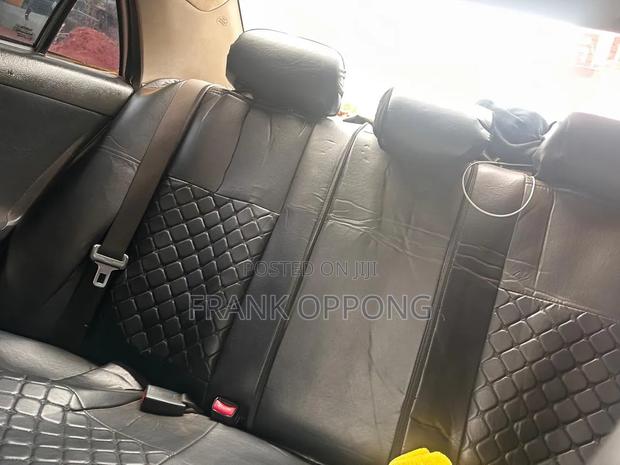 Toyota Corolla 2012 Gray