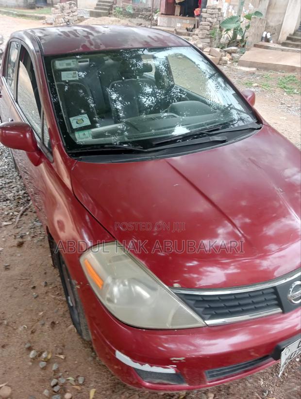 Nissan Versa 1.8 S 2008 Beige