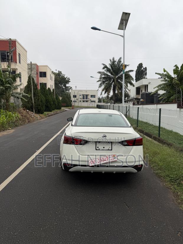 Nissan Altima 2.5 Platinum AWD 2020 White