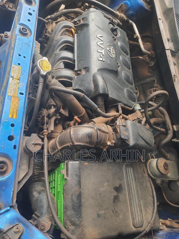 Toyota Echo 2004 Blue