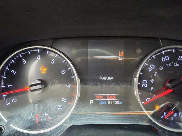 Toyota RAV4 LE AWD 2020 Silver