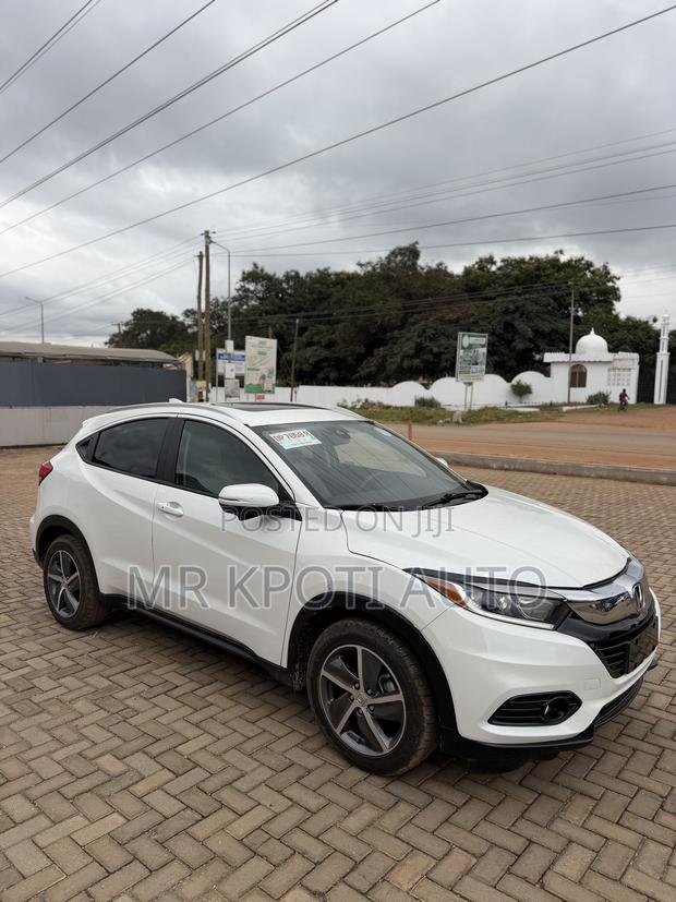 Honda HR-V 2022 White