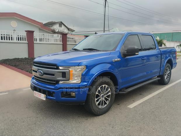 Ford F-150 2021 Blue