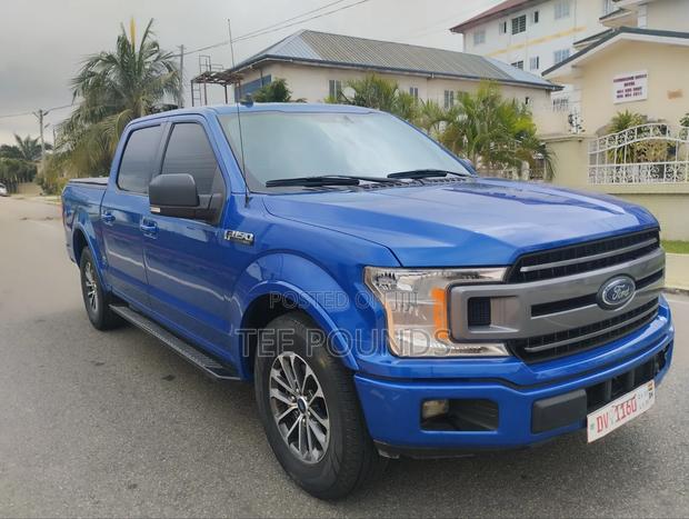 Ford F-150 2021 Blue