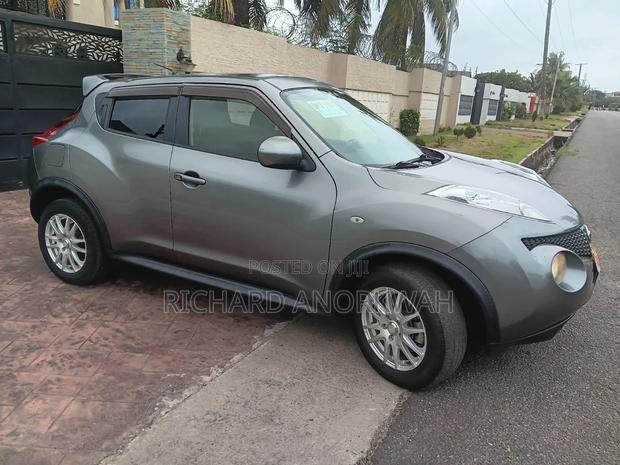 Nissan Juke 2012 Matt Black