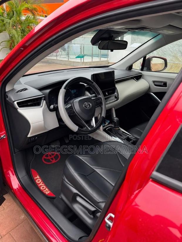 Toyota Corolla Cross LE AWD 2023 Red