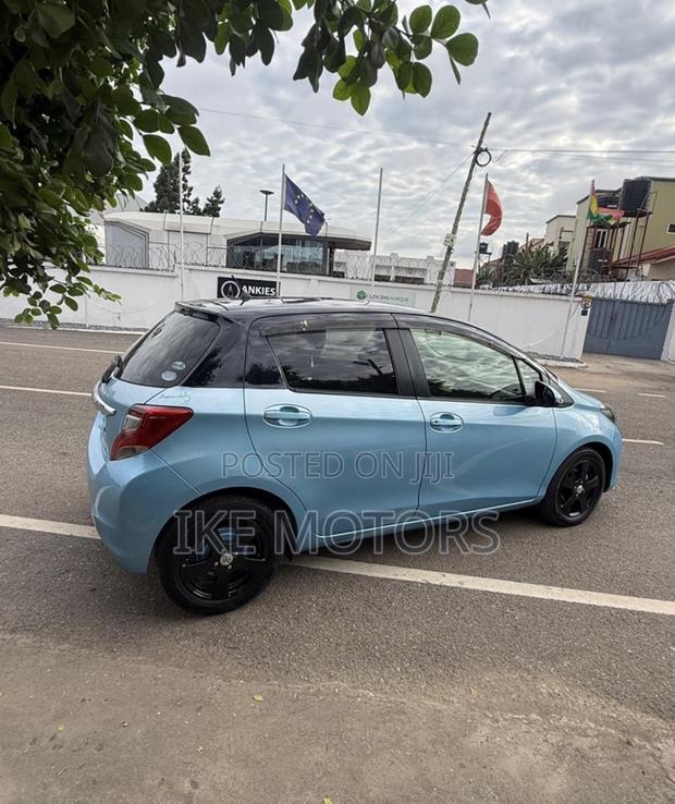 Toyota Vitz 1.3 AWD 3dr 2016 Blue