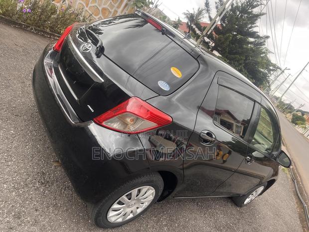 Toyota Vitz 1.3 AWD 5dr 2014 Black