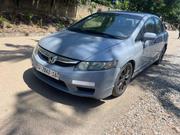 Honda Civic 1.8 5 Door Automatic 2010 Gray for sale