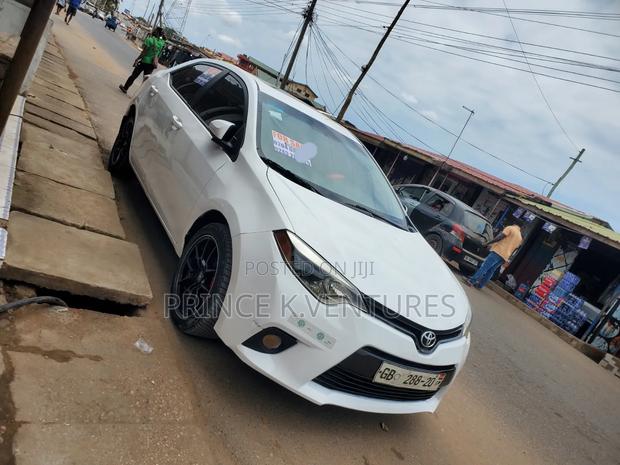 Toyota Corolla L 4dr Sedan (1.8L 4cyl 4A) 2015 White