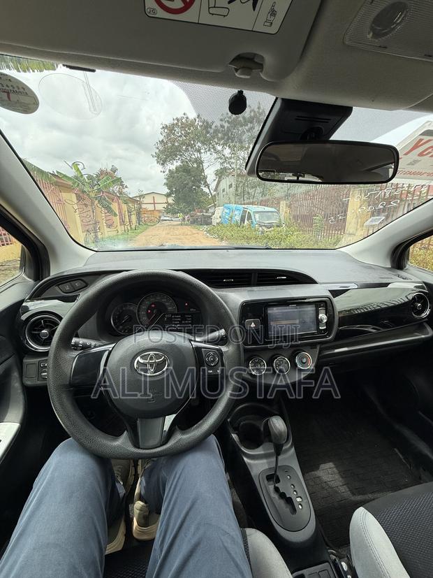 Toyota Vitz 2015 Purple