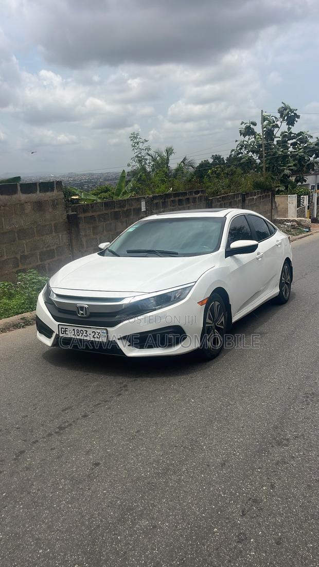 Honda Civic EX-L 4dr Sedan (1.5L 4cyl) 2017 White