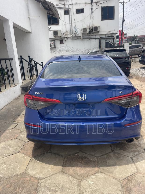 Honda Civic 2022 Blue