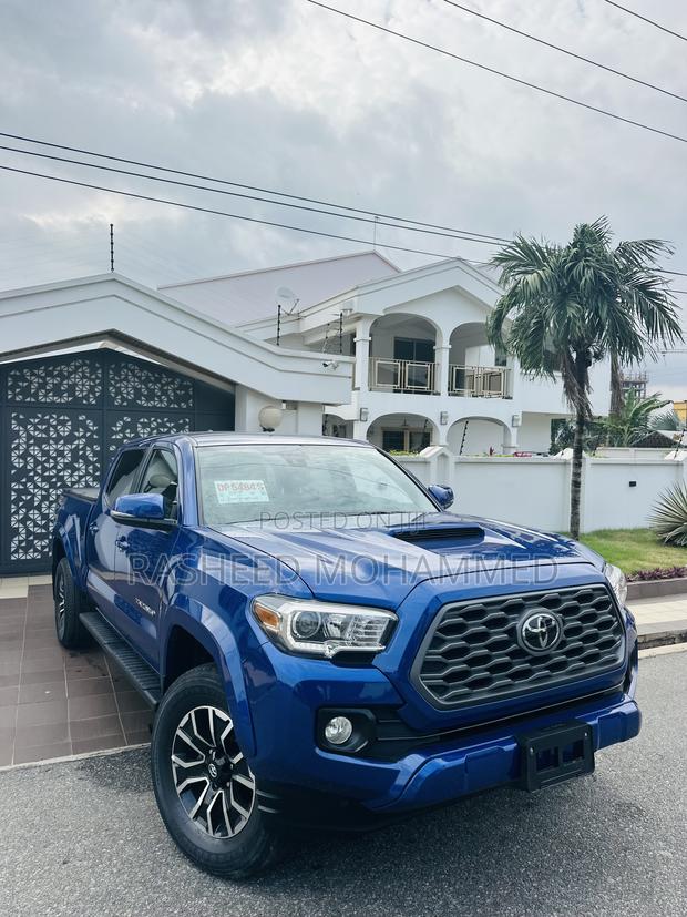 Toyota Tacoma TRD Sport 2021 Blue