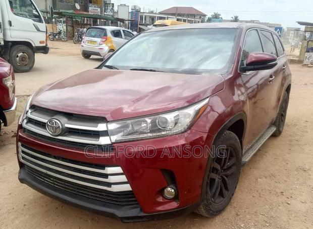Toyota Highlander LE 4x2 (2.7L 4cyl 6A) 2016 Red