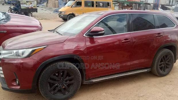 Toyota Highlander LE 4x2 (2.7L 4cyl 6A) 2016 Red
