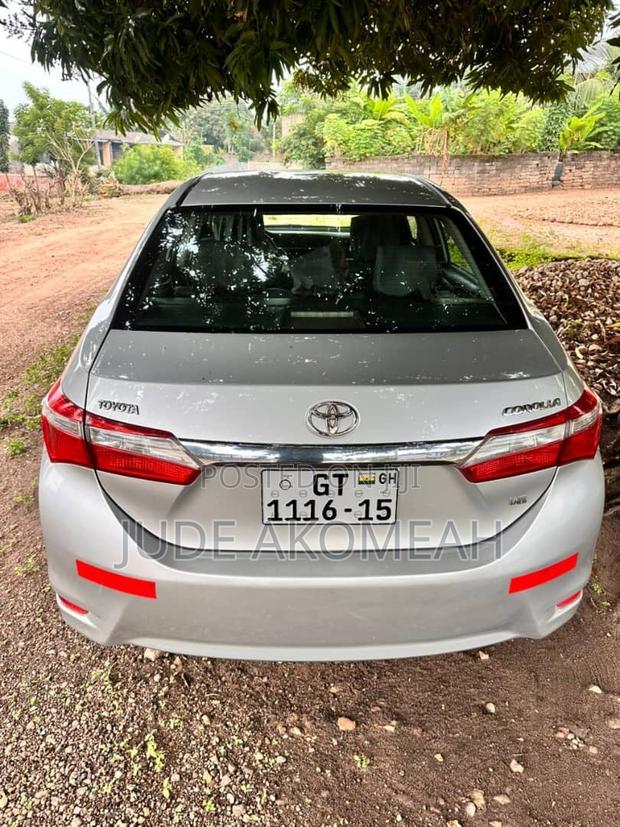 Toyota Corolla LE Eco Plus 4dr Sedan (1.8L 4cyl CVT) 2015 Silver