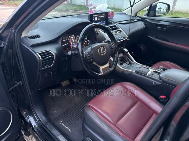 Lexus NX 300 AWD 2018 Black