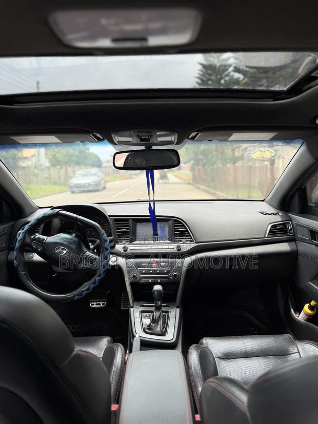 Hyundai Elantra Sport 2018 Silver