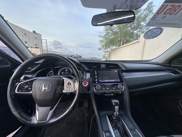 Honda Civic EX-T Sedan 2018 Black