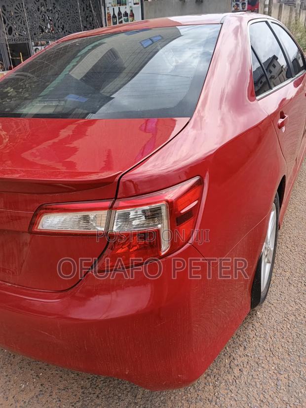 Toyota Camry SE AWD 2024 Red