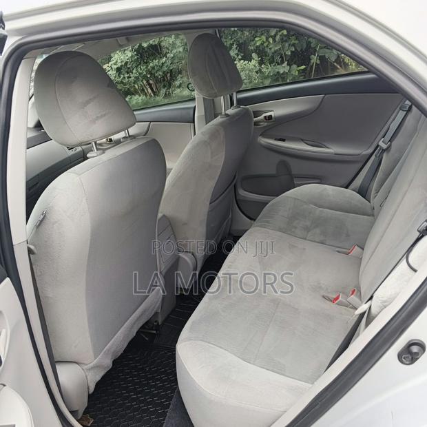 Toyota Corolla 2013 Silver