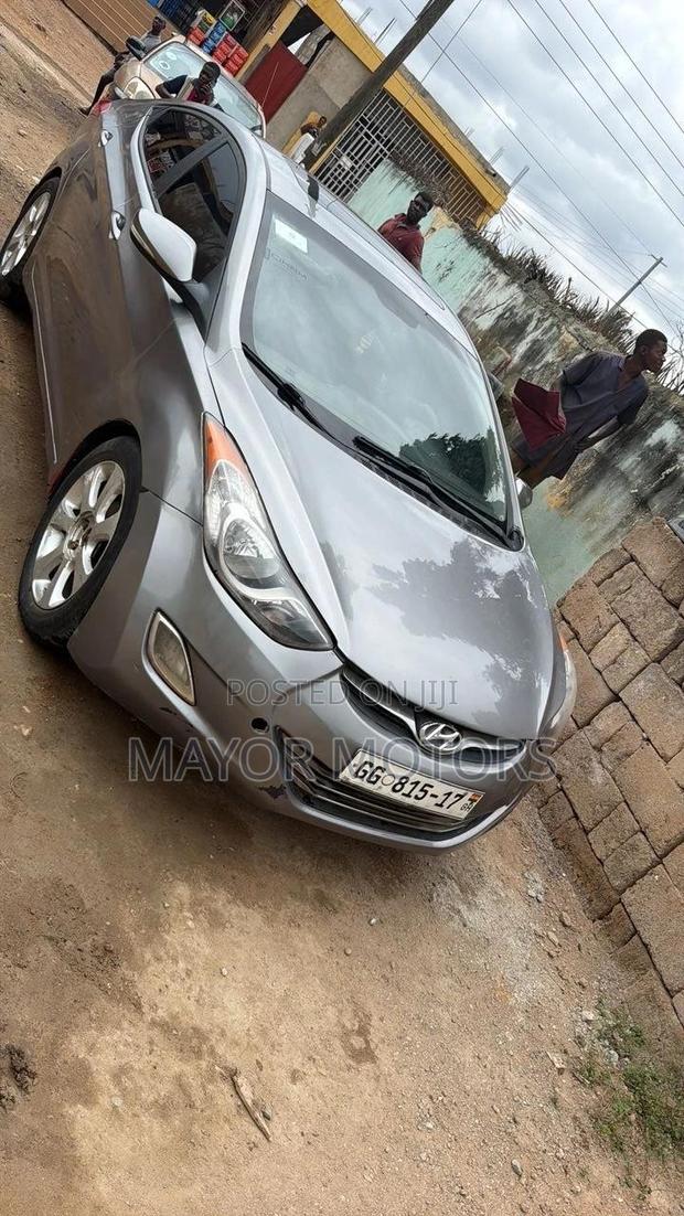 Hyundai Elantra 2014 Gray