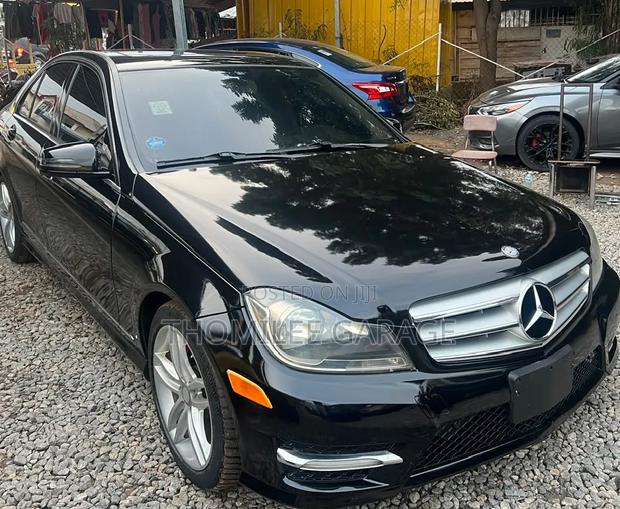 Mercedes-Benz C250 2013 Black