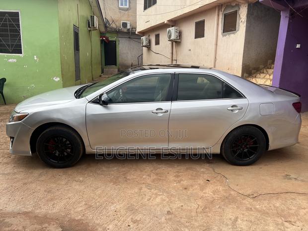 Toyota Camry 2013 Silver
