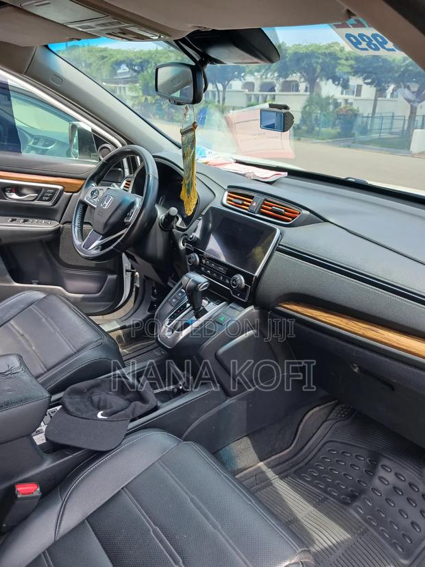 Honda CR-V 2019 White