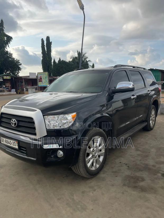 Toyota Sequoia 2012 Black